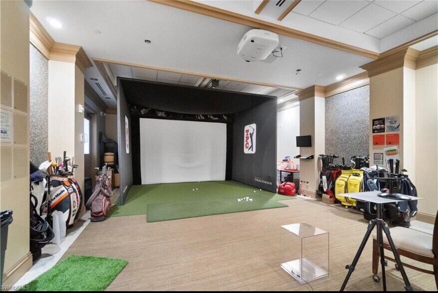 Building Photo - 9731 Acqua Ct