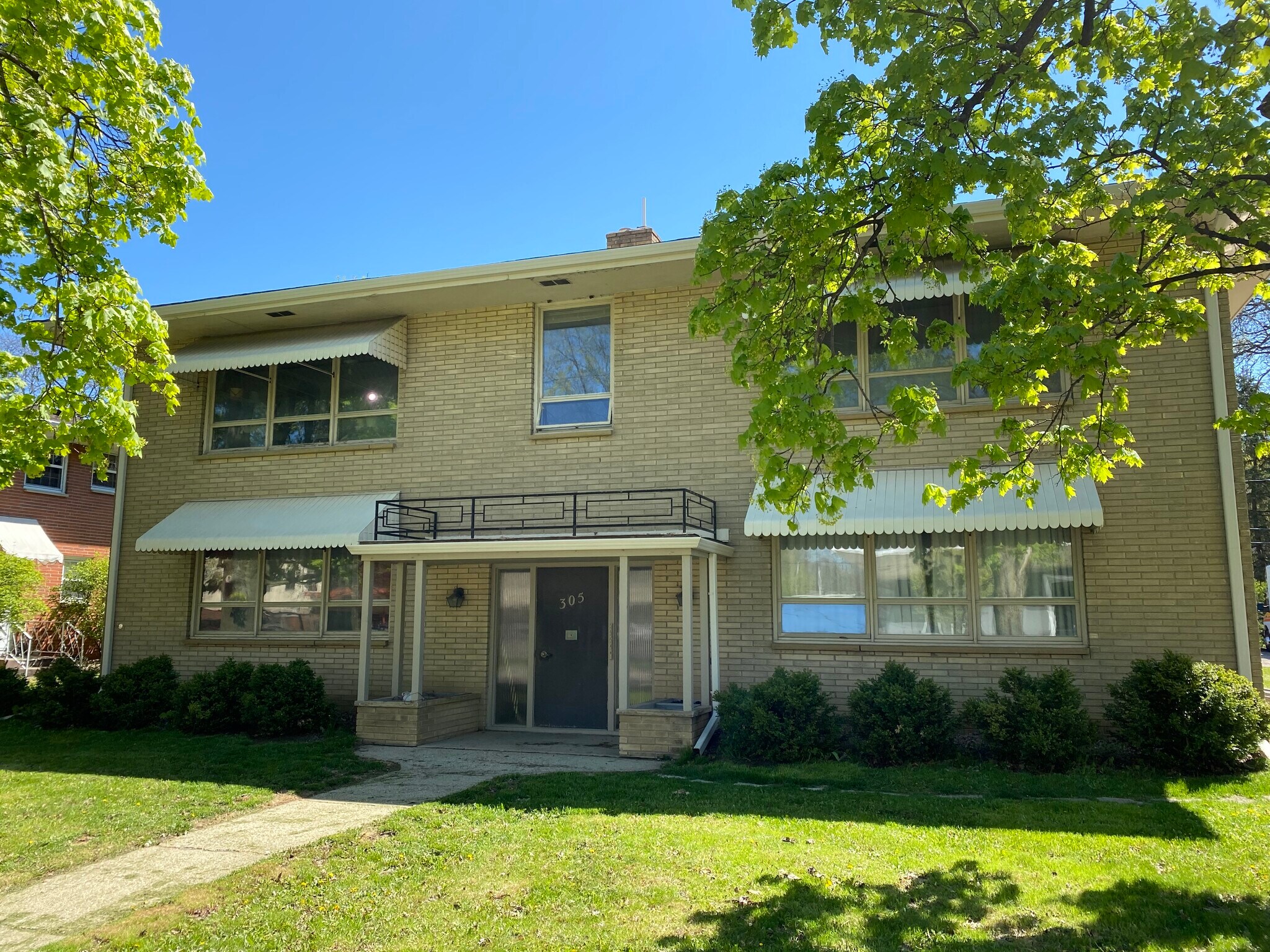 Building Photo - 305 N Midvale Blvd