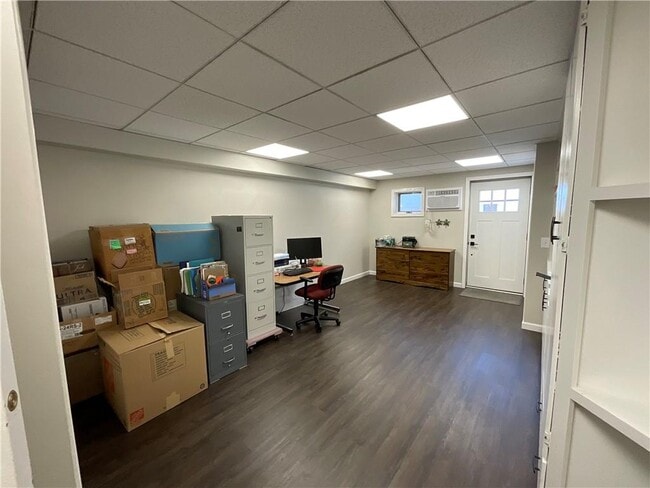 Building Photo - 141 Edaville Ct