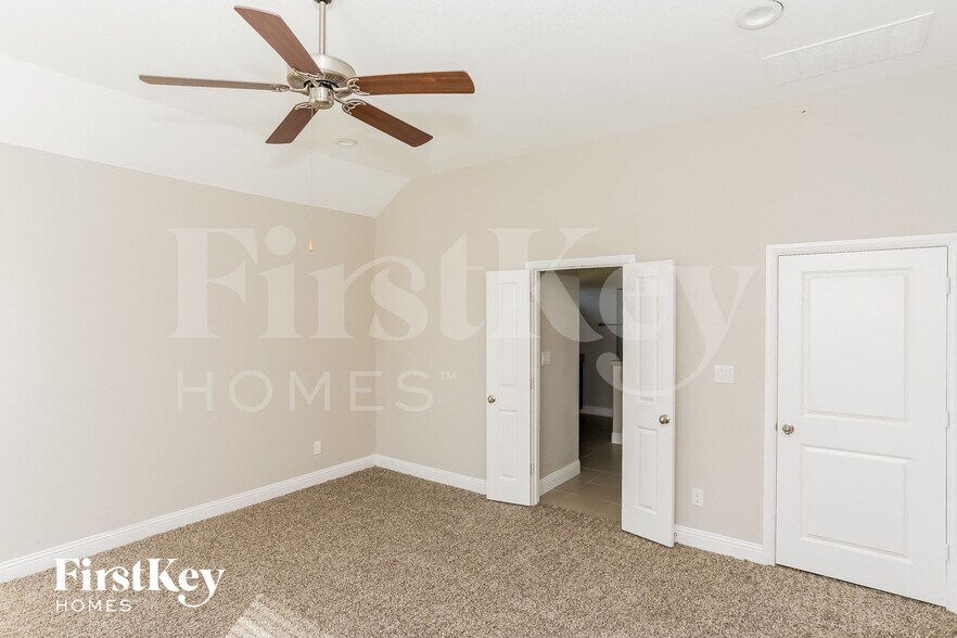 Building Photo - 845 San Miguel Trail