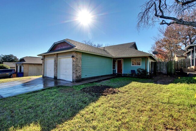 Building Photo - 1813 Gracy Farms Ln