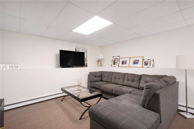 Building Photo - 40 Paolino St