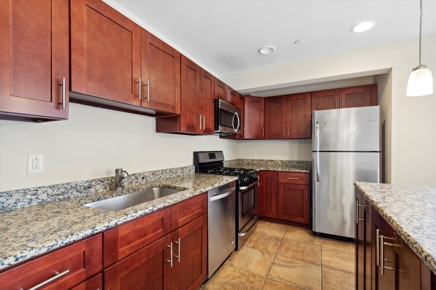 Building Photo - 1955 N 18th St