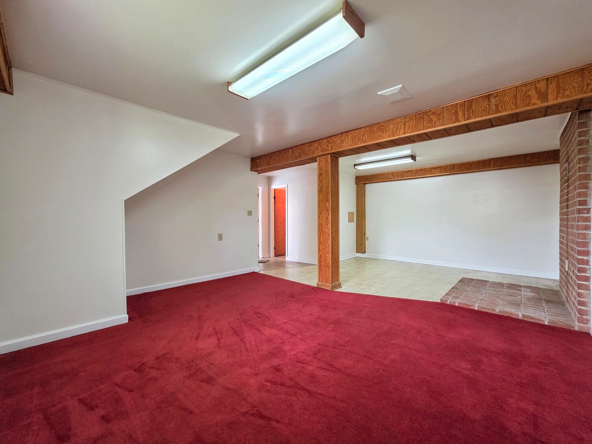 Building Photo - 909 Hannah Dr