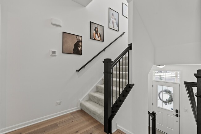 Building Photo - 30W158 Wheeler Cir