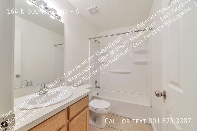 Building Photo - 164 N 600 W