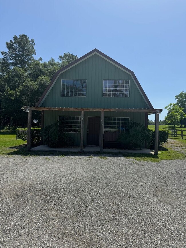 Building Photo - 15455 NW 100th Avenue Rd