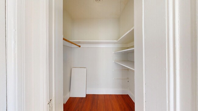 Building Photo - 862 Shotwell St