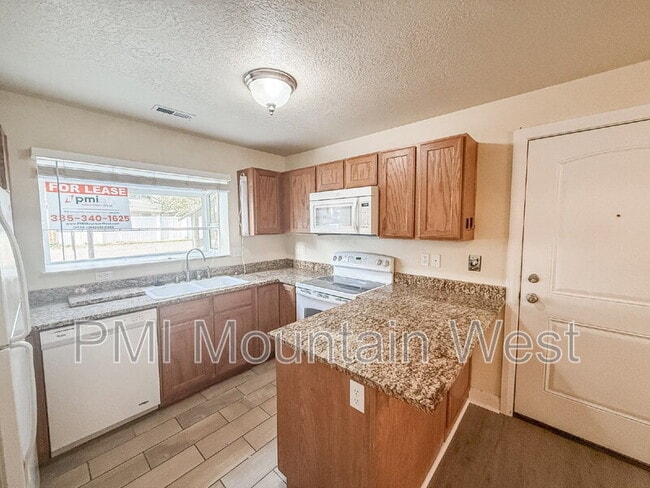 Building Photo - 2779 W 5525 S