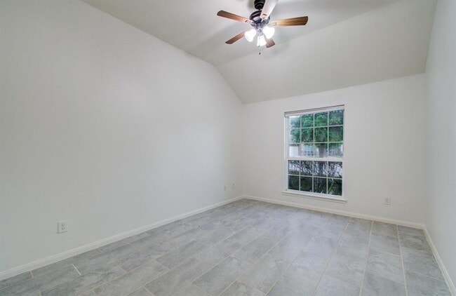 Building Photo - 4639 Regal Shadow Ln