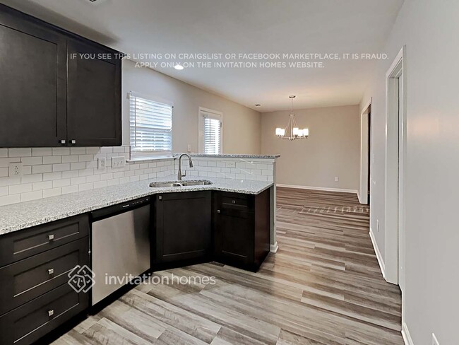 Building Photo - 904 Grass Hollow Ct