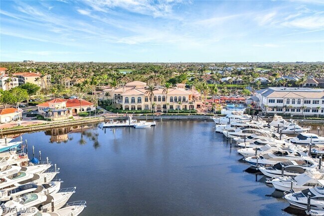 Building Photo - 14899 Crescent Cove Dr