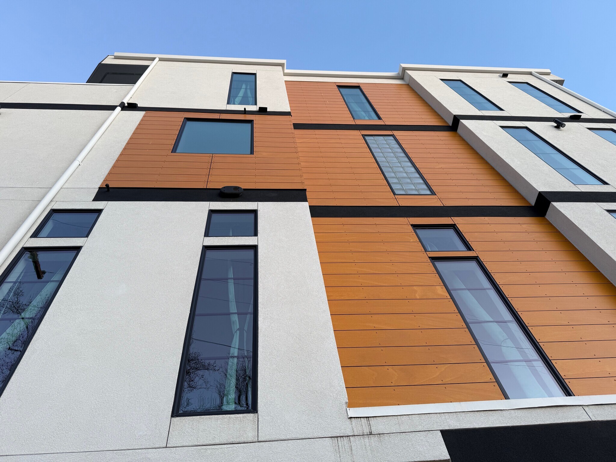 Building Photo - 2012 Uptown Aly