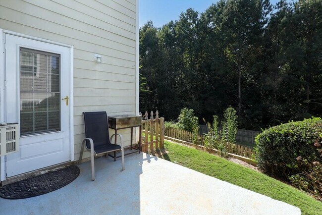 Building Photo - 2871 Cross Creek Dr