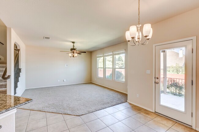Building Photo - 1604 Greenside Dr