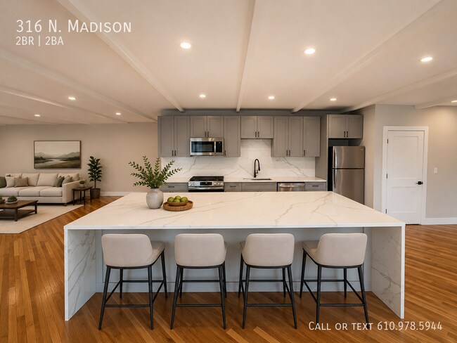 Building Photo - 316 N. Madison-
