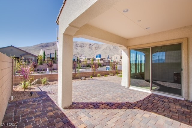 Building Photo - 3597 Royal Fortune Dr