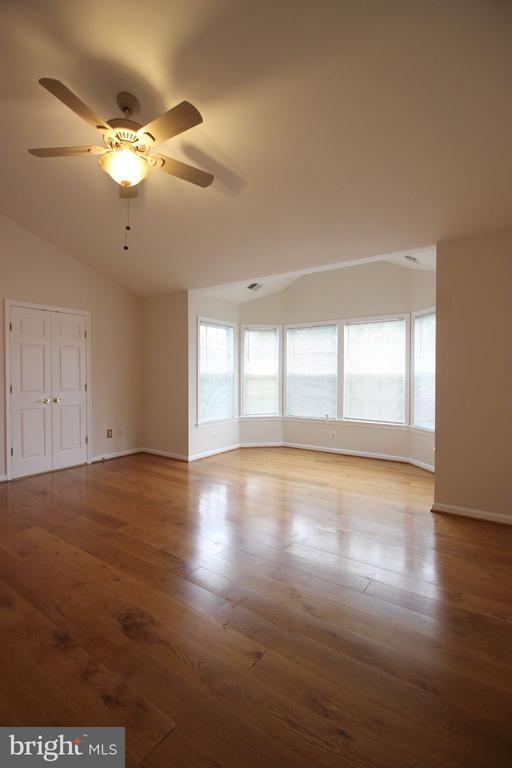 Building Photo - 46140 Cecil Terrace