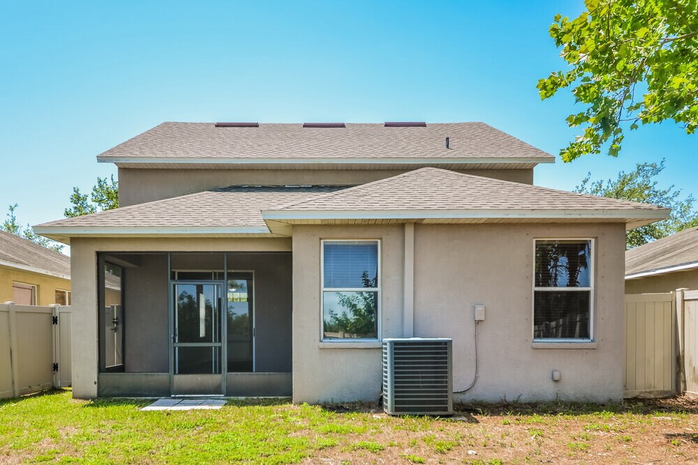 Building Photo - 908 Larwood Pine Dr