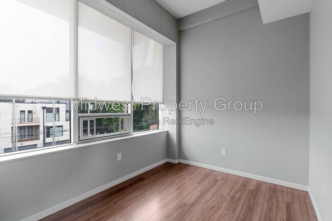 Building Photo - 4100 Lindell Blvd