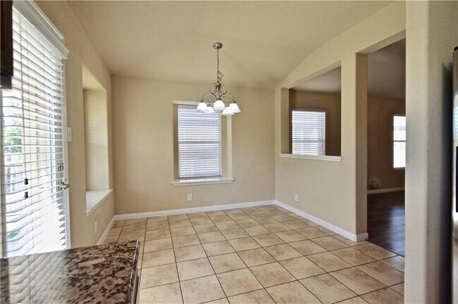 Building Photo - 1807 Slate Creek Dr