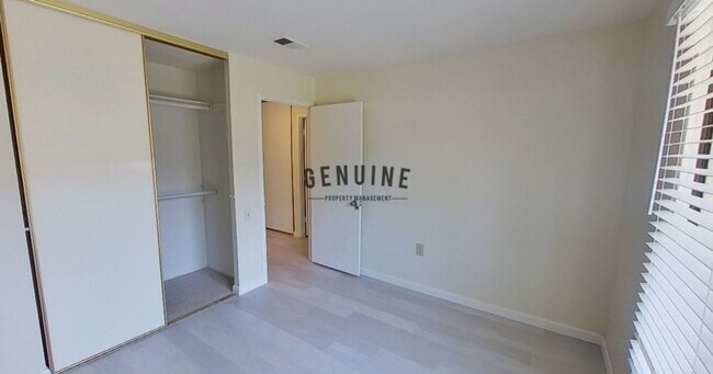 Building Photo - Coming Soon: Charming 2Bd 2Ba Condo in 55+...