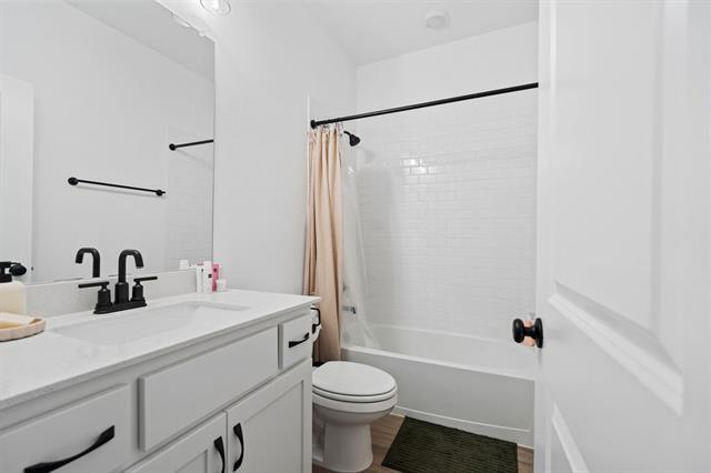 Building Photo - 6435 Baritone Ct