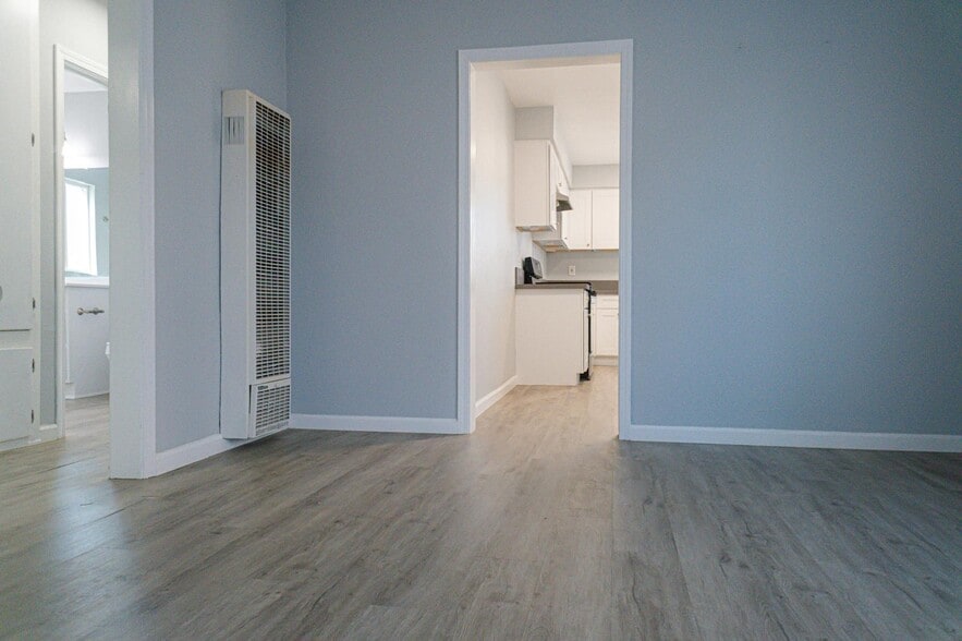 Building Photo - 158 W Del Amo Blvd