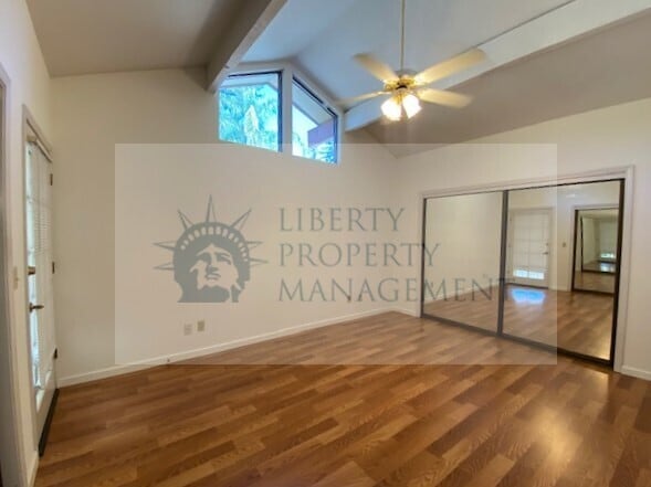 Building Photo - 6223 N West Ave