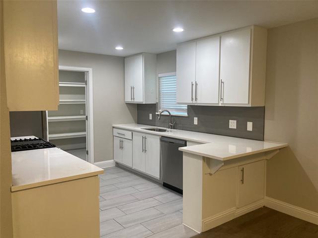 Building Photo - 518 Burnwood Dr