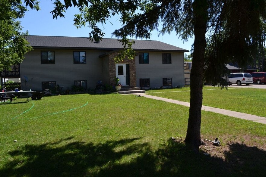 Building Photo - 270 Shannon Ct