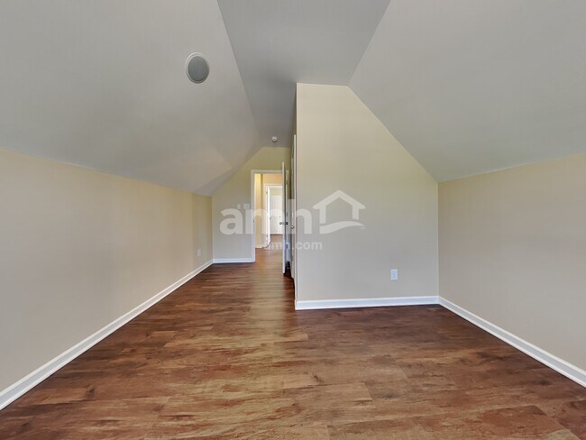 Building Photo - 167 Kentland Ridge Dr