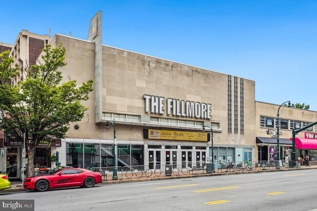 Building Photo - 7607 Eastern Ave NW