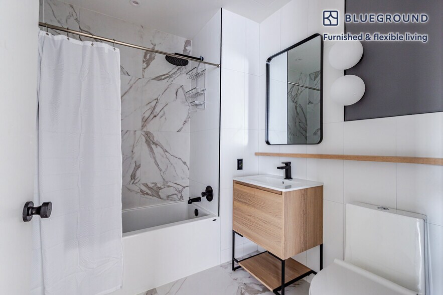 Building Photo - 16 West St