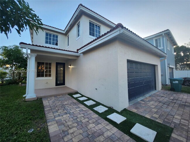 Building Photo - 13973 SW 276th Way