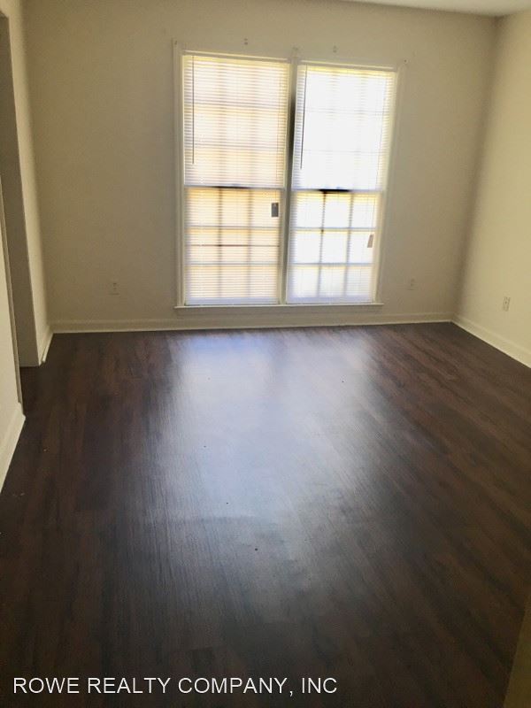 Building Photo - 6904 Bullet Blvd