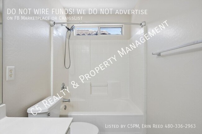 Building Photo - 3075 W Five Mile Peak Dr