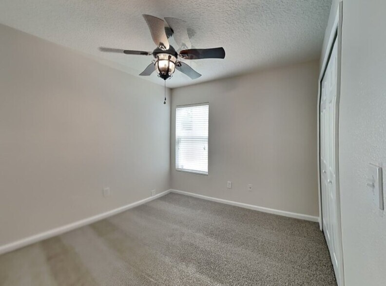 Building Photo - 16403 Tisons Blf Rd