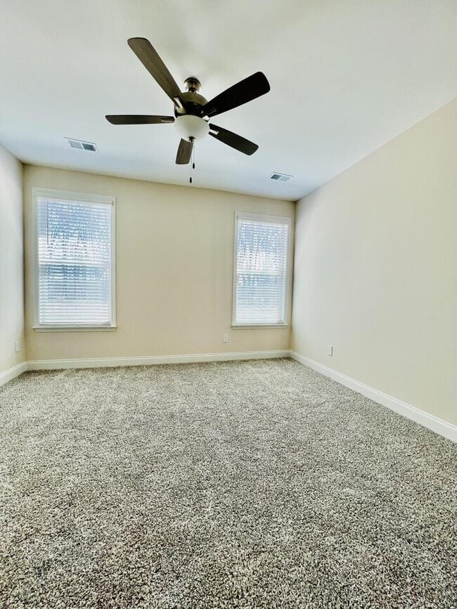 Building Photo - Brand New 3 Bedroom 2 Bath Single Family Home