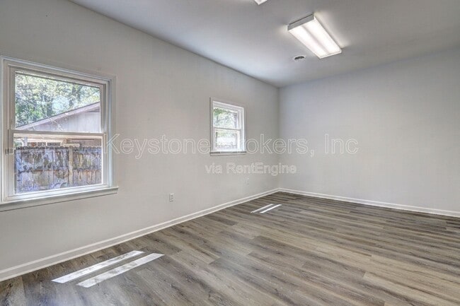 Building Photo - 1061 Cone Rd