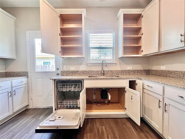 Building Photo - 21122 Voyage Ln