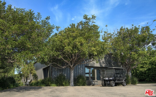 Building Photo - 30245 Pacific Coast Hwy
