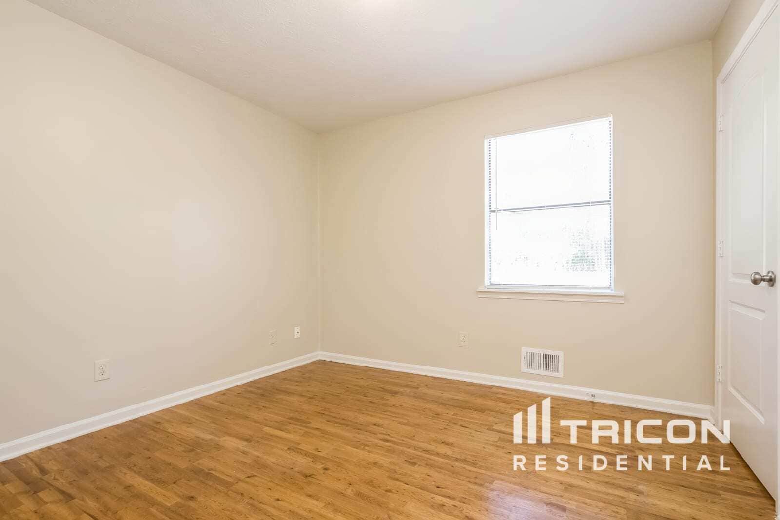 Building Photo - 4063 Tanglewood Rd