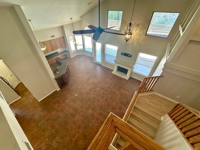 Building Photo - Spectacular Club West Executive home on co...