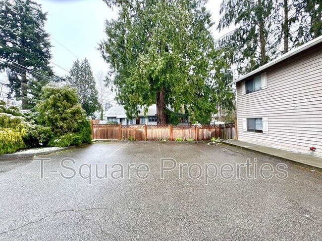 Building Photo - 2720 204th St SW