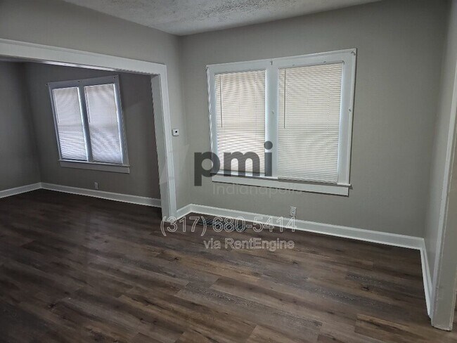 Building Photo - 2031 Southeastern Ave