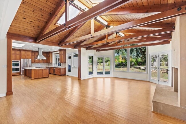 Building Photo - 27696 Vogue Ct