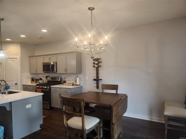 Building Photo - 1007 Old Quarters Rd