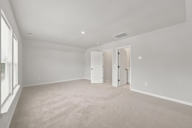 Building Photo - 334 Kindred Spirits Dr