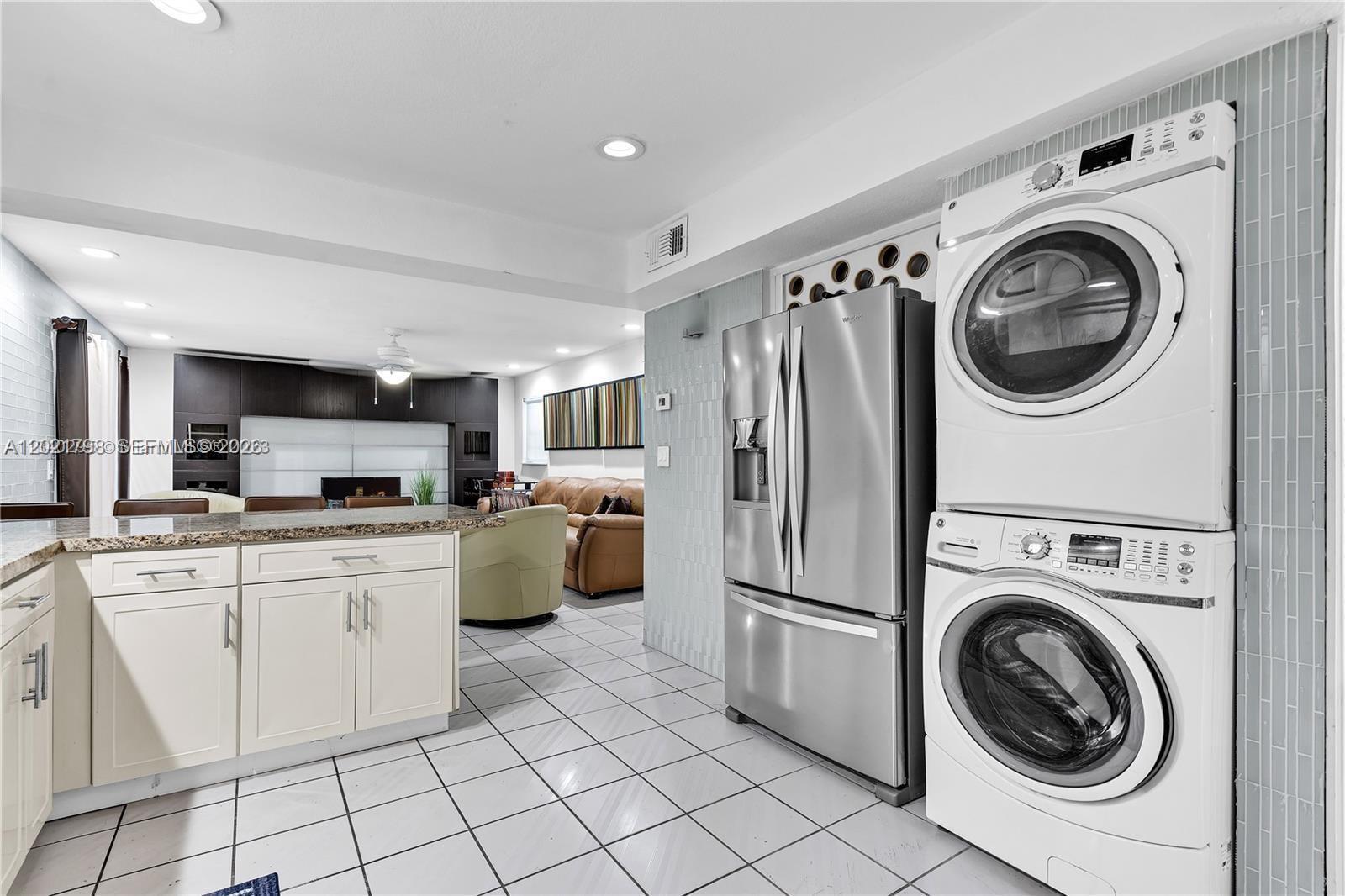 Building Photo - 8909 SW 108th Circle Ct